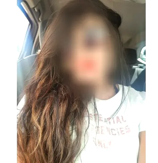 Sandra, 35