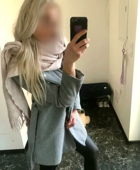 Tanja, 24